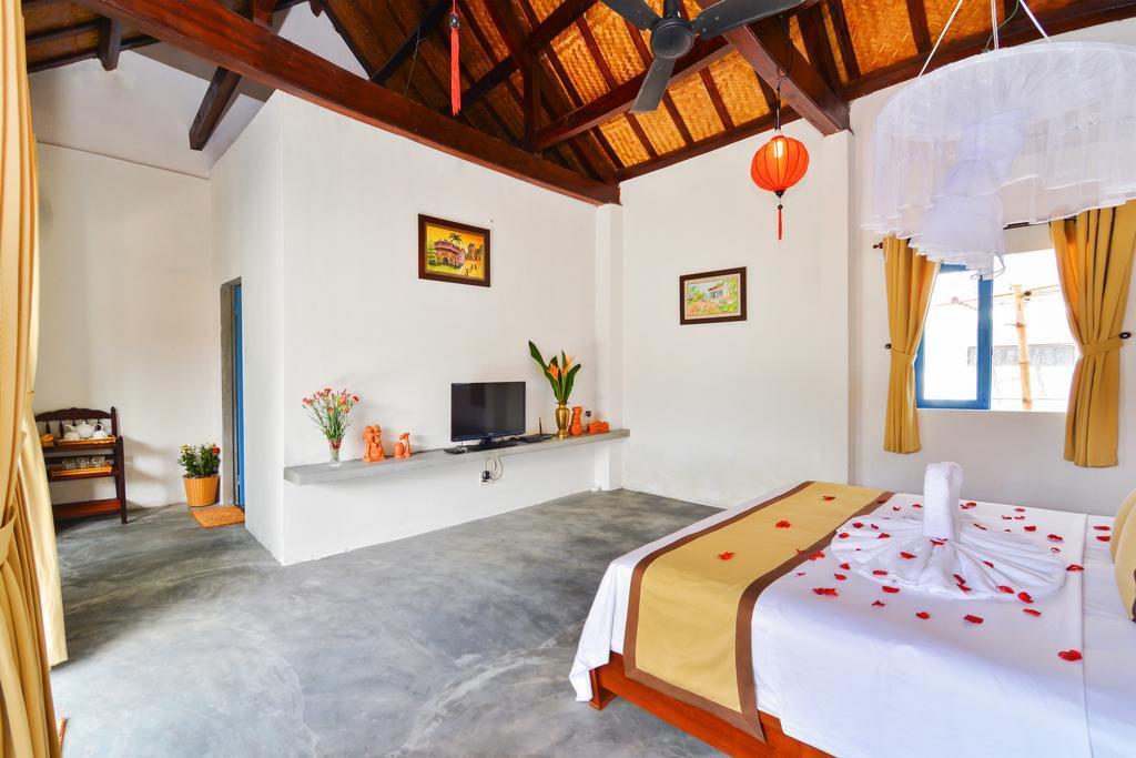 Local Beach Homestay Hoi An Exterior foto